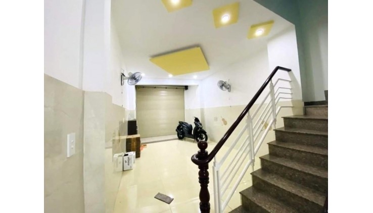 NHÀ MÃ LÒ GIÁ NGỘP - 46M2 - 3 TẦNG - HẺM XE TẢI THÔNG - NHỈNH 4TY